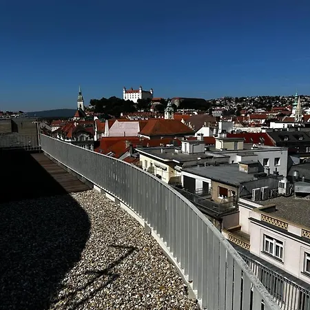 Luxury Penthouse At The Historical Centre Parking Apartman