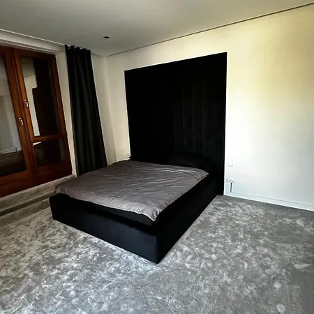 Luxury Penthouse At The Historical Centre Parking Apartman *