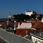 Luxury Penthouse At The Historical Centre Parking